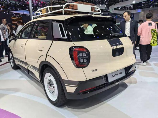 安UT鹦鹉龙全球首发亮相爱游戏平台【广州车展】埃(图9)