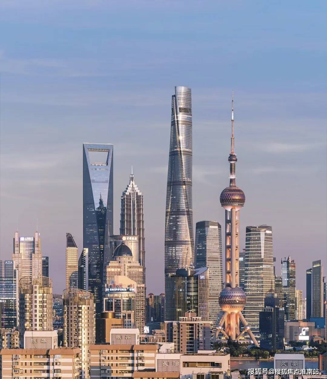 售楼中心欢迎您2025楼盘评测-房价户型商圈配套爱游戏app世纪臻邸(售楼处)首